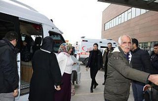 Diyarbakır annelerinden Elazığ’da depremzedelere...