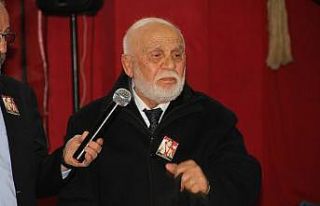 Efsanevi güreşçi Yaşar Doğu’yu öğrencisi...