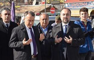 Elazığ depreminde hayatını kaybedenler dualarla...