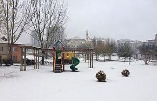 Elazığ’da kar yağışı etkili oldu, 73 köy...