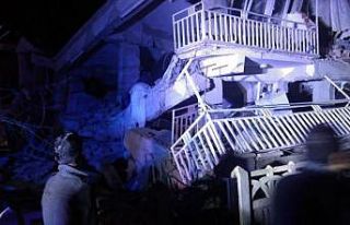 Elazığ’daki 6,5’lik depremin ardından sarsıntılar...