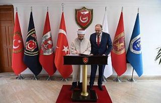 Erbaş: “FETÖ ve DEAŞ, din istismarının en canlı...