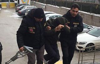 Eskişehir’de fuhuş operasyonu: 8 gözaltı