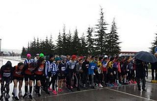 Eyüpsultanlı atletler yeni yıla şampiyonlukla...