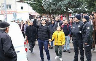 Film izler gibi intihar girişimini izlediler