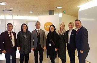 Finlandayalı Bakandan Başkan Oktay’a tavsiye sözü