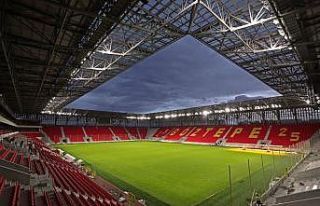 Göztepe Stadyumu’nun kapasitesi 25 bine çıkarılacak