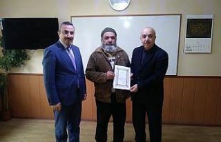 Hayırsever vatandaş arsasını Diyanet Vakfı’na...