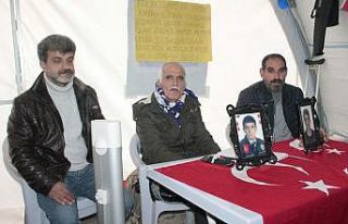 HDP önündeki ailelerin evlat nöbeti 140’ıncı...