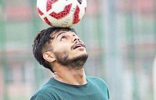 Isparta 32 Spor’dan orta sahaya takviye