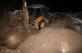 Isparta’da iş makinesiyle kaçak kazıya suçüstü:...
