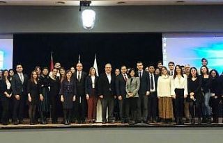 İzmir Ekonomi Üniversitesi’nde ‘uygulamalı...