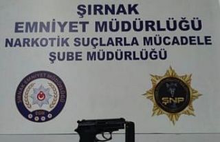 Kaçakçılık ve terörle mücadele operasyonunda...