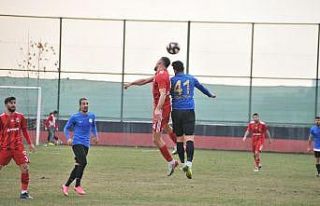 Karaköprü Belediyespor tek attı üç aldı