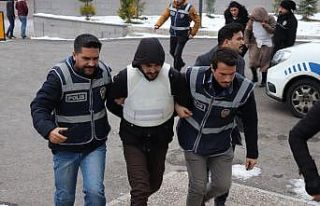 Karaman’daki cinayetle ilgili 2 kişi tutuklandı