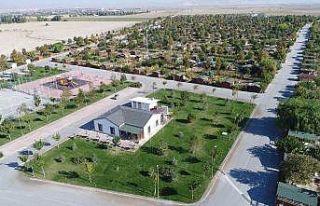 Kayacık Huzur Bahçelerinde boş parsellere kayıtlar...