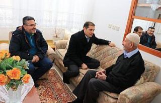 Kaymakam Erat’tan ‘Yaşayan İnsan Hazinesi’...