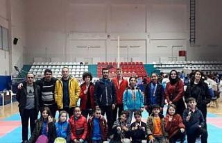 Kayserili sporcular Samsun’dan 19 madalya ile döndü