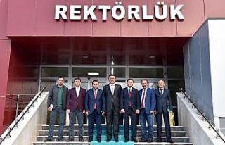 Kırgızistan Ankara Büyükelçisinden Rektör Akgül’e...