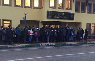 Kitap okuyana ulaşım bedava kampanyasına büyük...