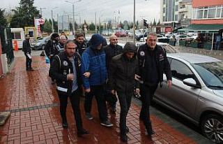 Kocaeli’de FETÖ’den gözaltına alınan 8 şüpheli...