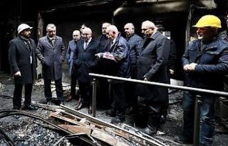 Kocaeli’deki AVM yangınında hasarın boyutu ortaya...