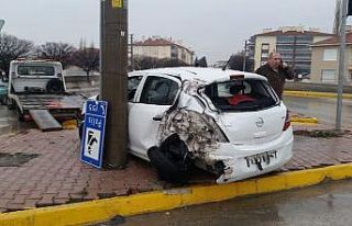 Konya’da tır otomobille çarpıştı: 1 yaralı
