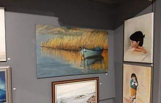 Kuşadası Sanat Galerisi’nde karma resim sergisi