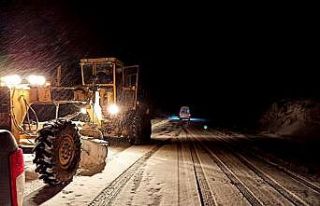 Malatya’da 26 kırsal mahalle yolu kar nedeniyle...