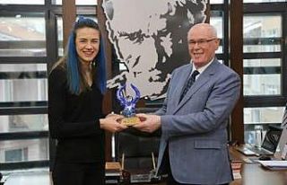 Meryem Boz Başkan Kurt’u ziyaret etti