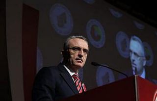 Naci Ağbal: “2020 yılında yüzde 5 büyüme hedefimiz...