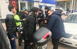 Önüne köpek çıkınca kaza yaptı