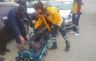 Otomobilin çarptığı bisiklet sürücüsü yaralandı