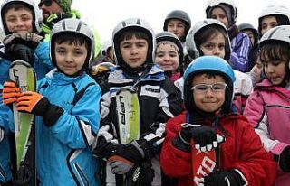 Palandöken Kış Spor Okullarıyla şenleniyor