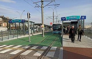 Playjolu Akçaray durağı 100 bin yolcuya ulaştı