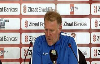 Prosinecki: "Yeni gelen oyuncularla ligde kalmak...