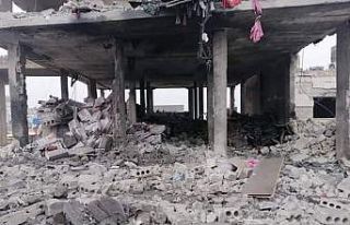 Rejim ve Rus uçakları Halep’e saldırdı: 2 ölü,...