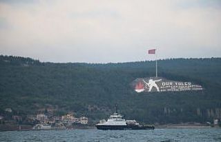 Rus askerî gemileri Çanakkale Boğazı’ndan geçti