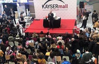 Şair Kahraman Tazeoğlu Kayserili sevenleri İle...