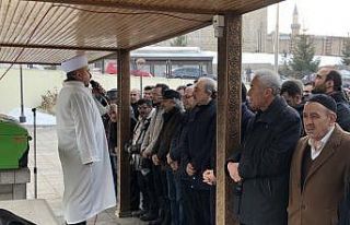 Saliha Özden son yolculuğuna uğurlandı