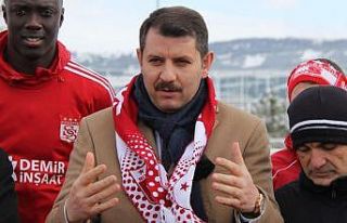 Sivas Valisi Salih Ayhan’dan Sivasspor açıklaması