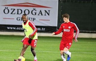 Sivasspor’un Antalya kampı devam ediyor