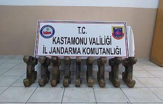 Sosyal medya üzerinden çaldıklarını satmaya çalışan...