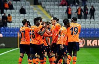 Süper Lig: Medipol Başakşehir: 4 - Yeni Malatyaspor:...
