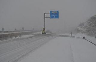 Tekirdağ - Çanakkale yolu karla kaplandı