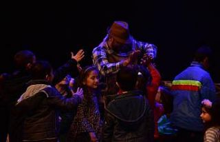 Torbalı’daki şenlik çocukları eğlendirecek