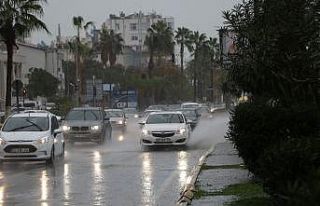 Toroslar Belediyesi, olası su baskınlarına karşı...