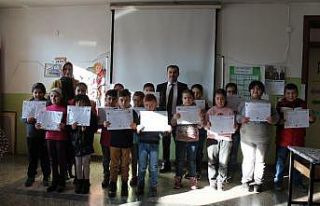 Tosya’da karnesini alan 6 bin 350 öğrenci tatile...