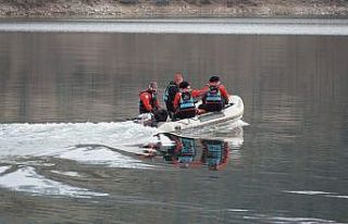 Türkuaz arama kurtarma ekipleri üniversiteli Gülistan’ı...