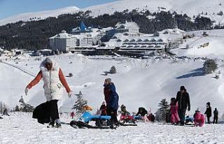 Uludağ’a yağan kar sezon sonuna kadar yetecek